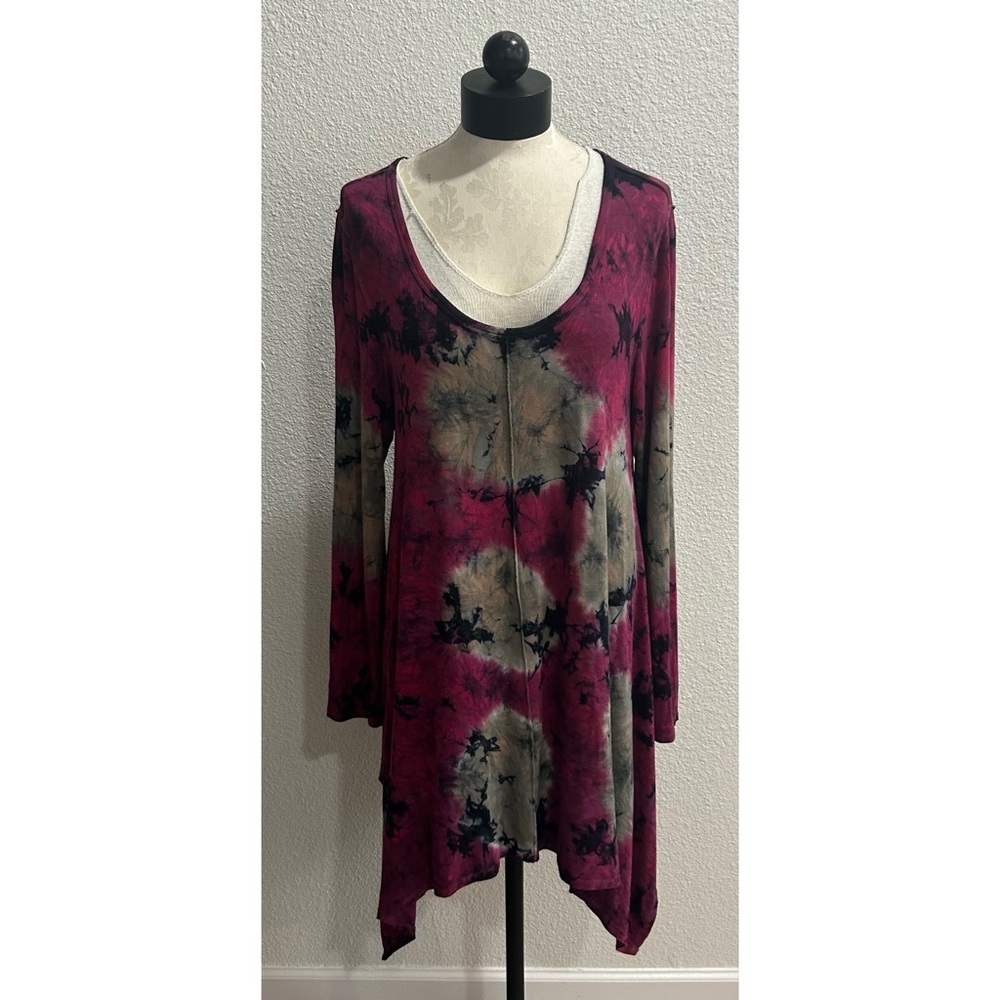 Neiman Marcus Women’s Tie-Dye Long Sleeve Tunic Top Large Magenta Blue Stretch